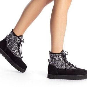 Larroude Vail Black Suede Tweed Ankle Booties Size 6 NWOT Designer